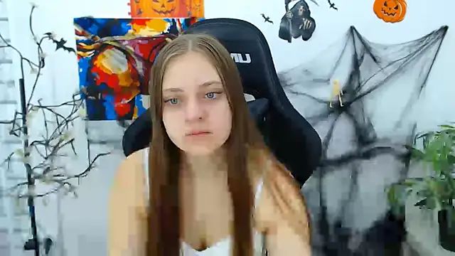 ArinaBelle online show from 10-24-25, 03:36