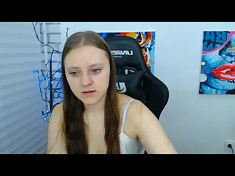 ArinaBelle online show from 12-14-25, 12:16