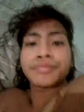 lulueraxxx online show from 10-11-25, 12:47
