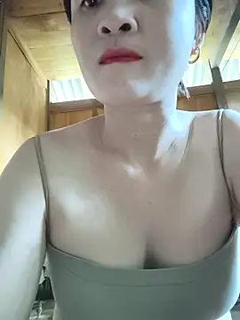 Paul-paul11 online show from 10-16-25, 01:06