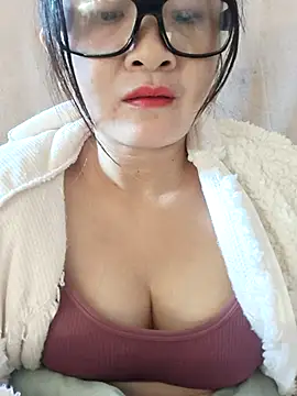 Paul-paul11 online show from 11-28-25, 02:36