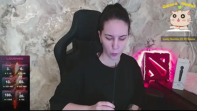 Irwi Tomboy online show from 03-10-26, 01:16