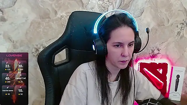 Irwi Tomboy online show from 04-18-26, 07:07