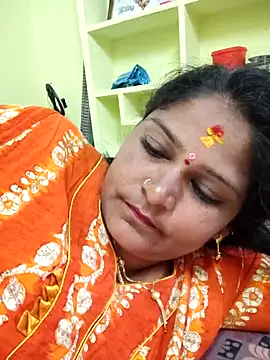 navyasree143 online show from 11-14-25, 05:06