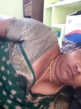 navyasree143 online show from 02-14-26, 07:38