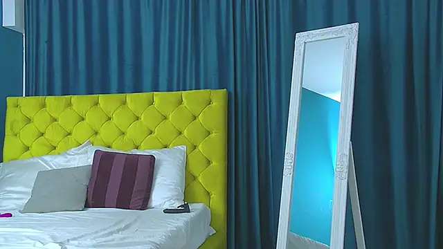 RubyHills online show from 10-29-25, 05:10