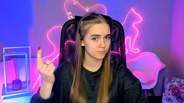 JuneWoods online show from 02-16-26, 02:02