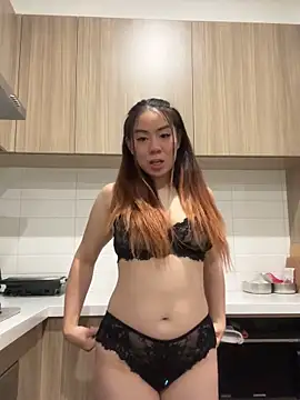 blueburrypie online show from 12-21-25, 03:19