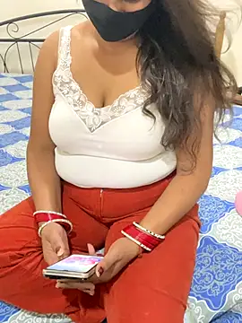 prernasingh2025 online show from 01-08-26, 07:21