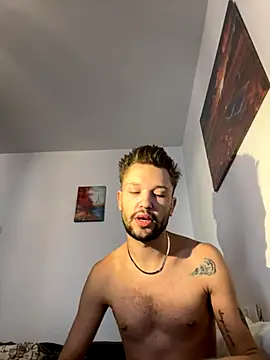 Snapshot of babykriss chatting on 10-09-25, 08:45 babykriss online show from 10-09-25, 08:45