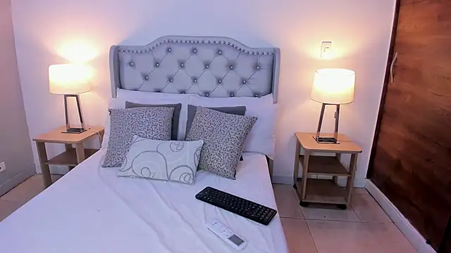 yen lo  online show from 11-01-25, 03:03