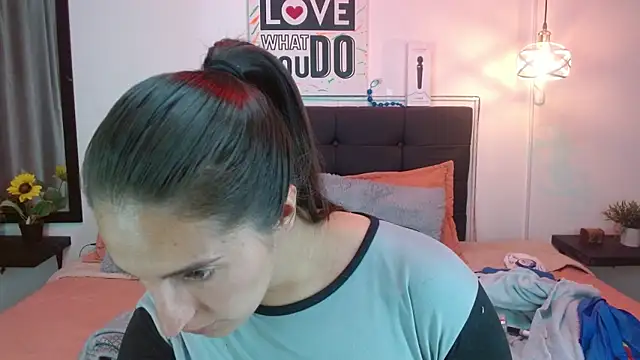 Sharon 10  online show from 10-02-25, 01:45