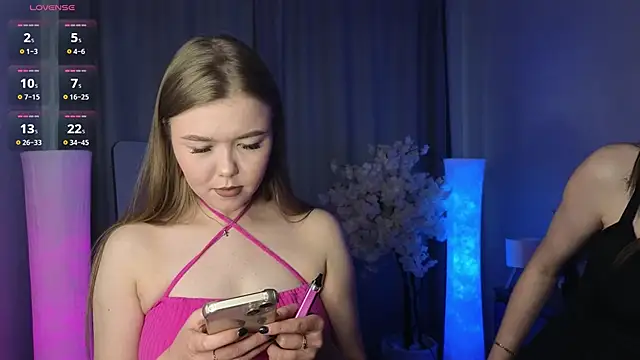 TwixieGuo online show from 11-01-25, 10:17