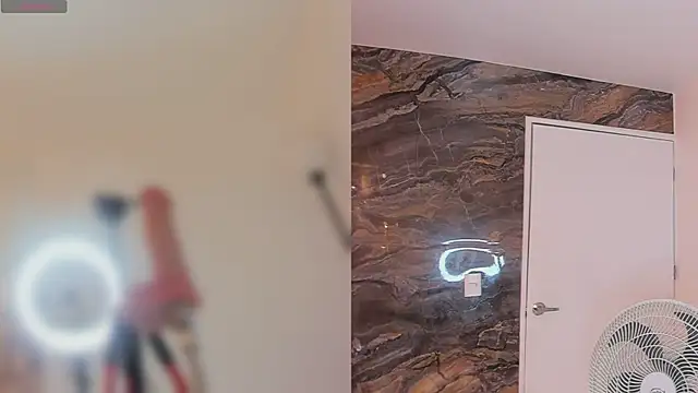 beca winn online show from 11-26-25, 12:06