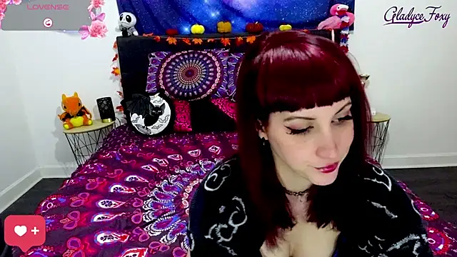 Snapshot of Gladyce_Foxy chatting on 12-03-25, 03:10 Gladyce Foxy online show from 12-03-25, 03:10