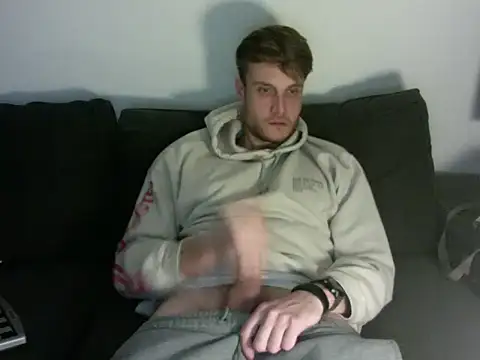 bangzrr3 online show from 09-25-25, 05:16