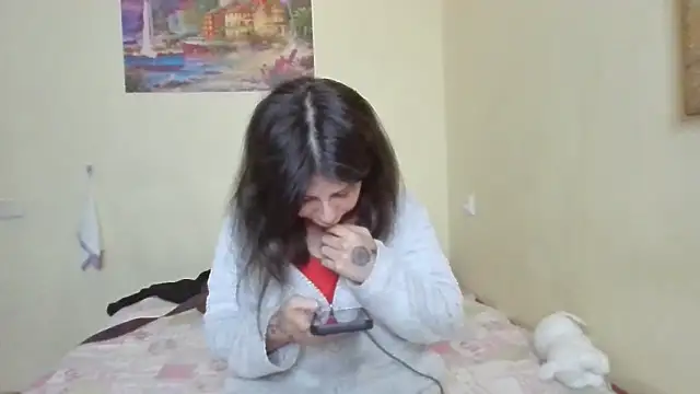 Snapshot of QueenMomyS chatting on 02-25-26, 09:13 QueenMomyS online show from 02-25-26, 09:13