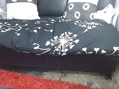 Snapshot of SharonElectra chatting on 10-11-25, 07:45 SharonElectra online show from 10-11-25, 07:45