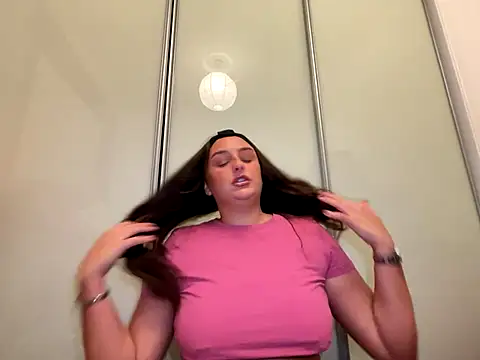 Snapshot of Playfulvixen25 chatting on 10-01-25, 11:33 Playfulvixen25 online show from 10-01-25, 11:33