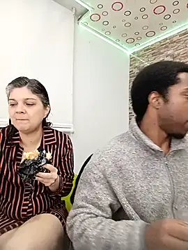 Yin yang hot online show from 12-04-25, 03:38