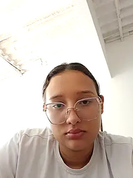 young dairy01 online show from 10-07-25, 12:35