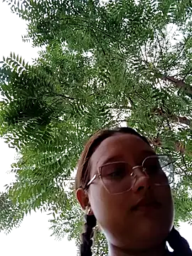 young dairy01 online show from 10-16-25, 12:06