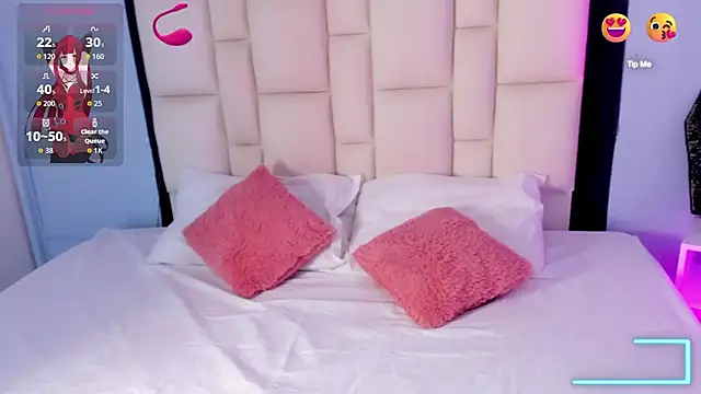 Athenea  fox online show from 10-24-25, 11:39