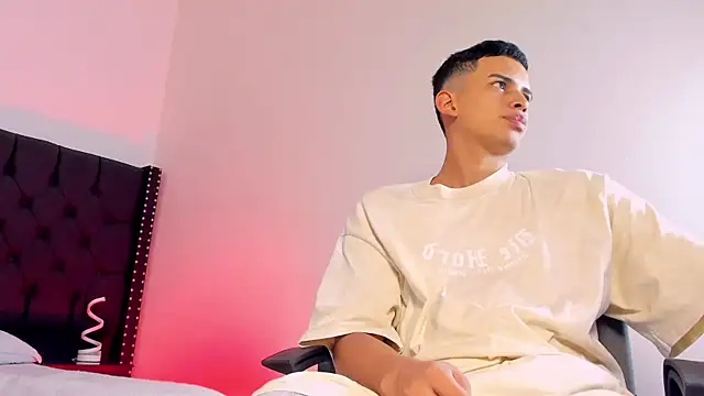 JuanSixx online show from 10-28-25, 04:16