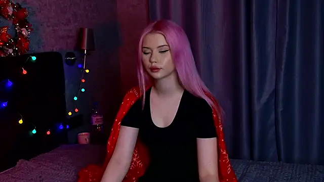 Snapshot of AshleyNikoo chatting on 12-14-25, 05:40 AshleyNikoo online show from 12-14-25, 05:40