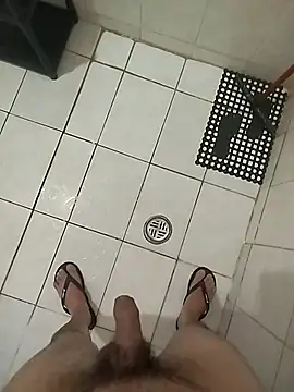 Wess1987 online show from 11-17-25, 03:23