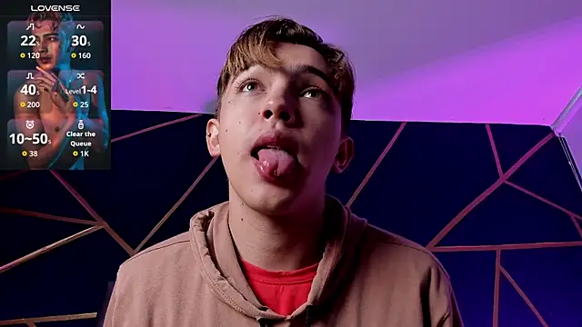 Lian Miller1  online show from 04-11-26, 12:42