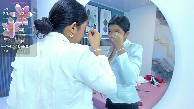 liz  cute online show from 12-18-25, 11:49