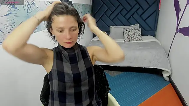 Valery More   online show from 12-04-25, 12:25