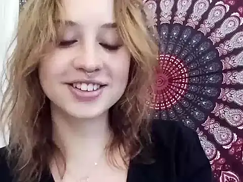 AdalynKiss online show from 10-10-25, 05:28
