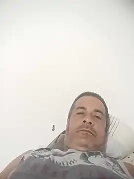 Snapshot of marcioazevedo chatting on 02-23-26, 08:12 marcioazevedo online show from 02-23-26, 08:12