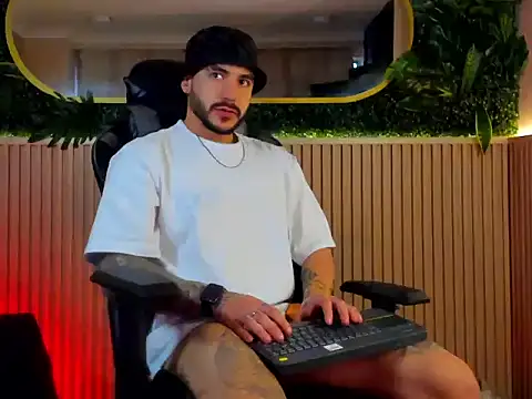 Dante Dimarco online show from 11-28-25, 01:58