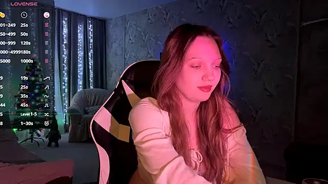 Snapshot of EmiIyKitty chatting on 01-05-26, 07:17 EmiIyKitty online show from 01-05-26, 07:17