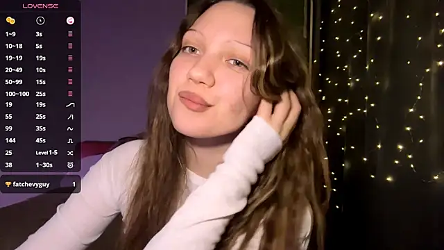 Snapshot of EmiIyKitty chatting on 01-12-26, 05:51 EmiIyKitty online show from 01-12-26, 05:51