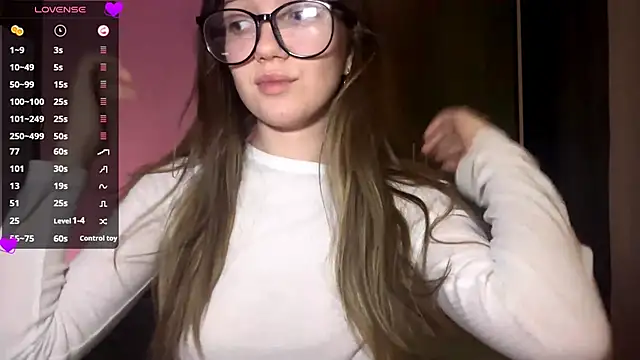 Snapshot of EmiIyKitty chatting on 02-16-26, 02:46 EmiIyKitty online show from 02-16-26, 02:46