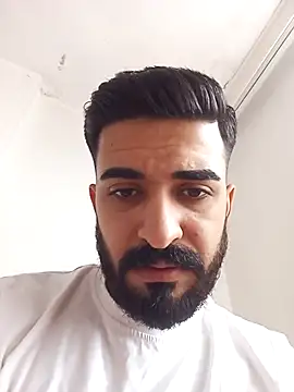 Snapshot of mehmets27 chatting on 09-30-25, 09:58 mehmets27 online show from 09-30-25, 09:58