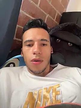 wiland hot23 online show from 10-04-25, 03:43