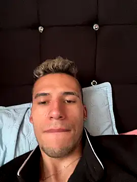 wiland hot23 online show from 12-18-25, 08:04