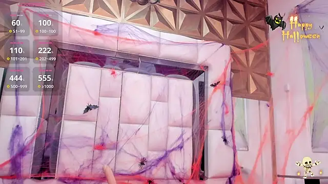 violet milleer online show from 10-29-25, 07:04