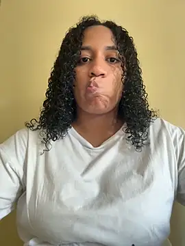 jesicamonroe44 online show from 10-20-25, 09:15