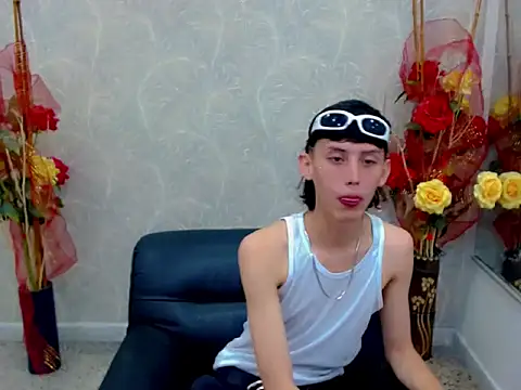 thaigo twink38 online show from 10-01-25, 03:23
