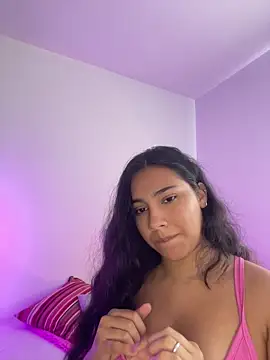 Snapshot of Sofi_Booty07 chatting on 10-28-25, 08:44 Sofi Booty07 online show from 10-28-25, 08:44