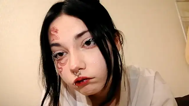 Beeping Creature online show from 10-15-25, 03:45