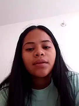 Snapshot of Antonela_19 chatting on 09-29-25, 01:49 Antonela 19 online show from 09-29-25, 01:49