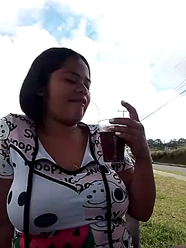 Snapshot of Antonela_19 chatting on 10-24-25, 01:40 Antonela 19 online show from 10-24-25, 01:40