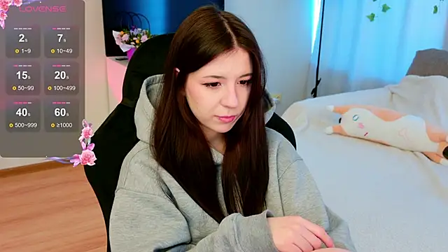 Azaliya Haze online show from 04-16-26, 09:10